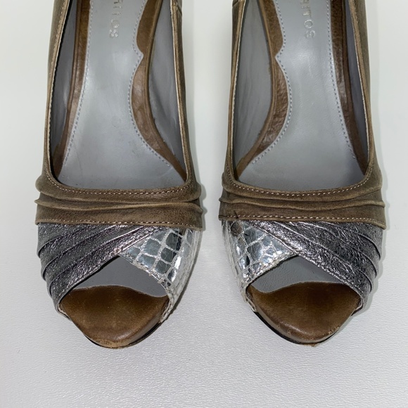 EROTOKRITOS Leather Heels - Picture 4 of 8